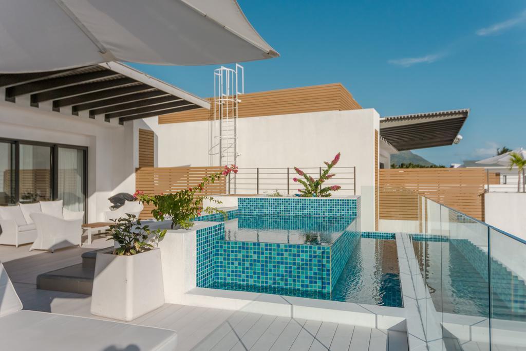 Cap Ouest Luxury Penthouse By Dream Escapes Apartment Flic en Flac Bagian luar foto
