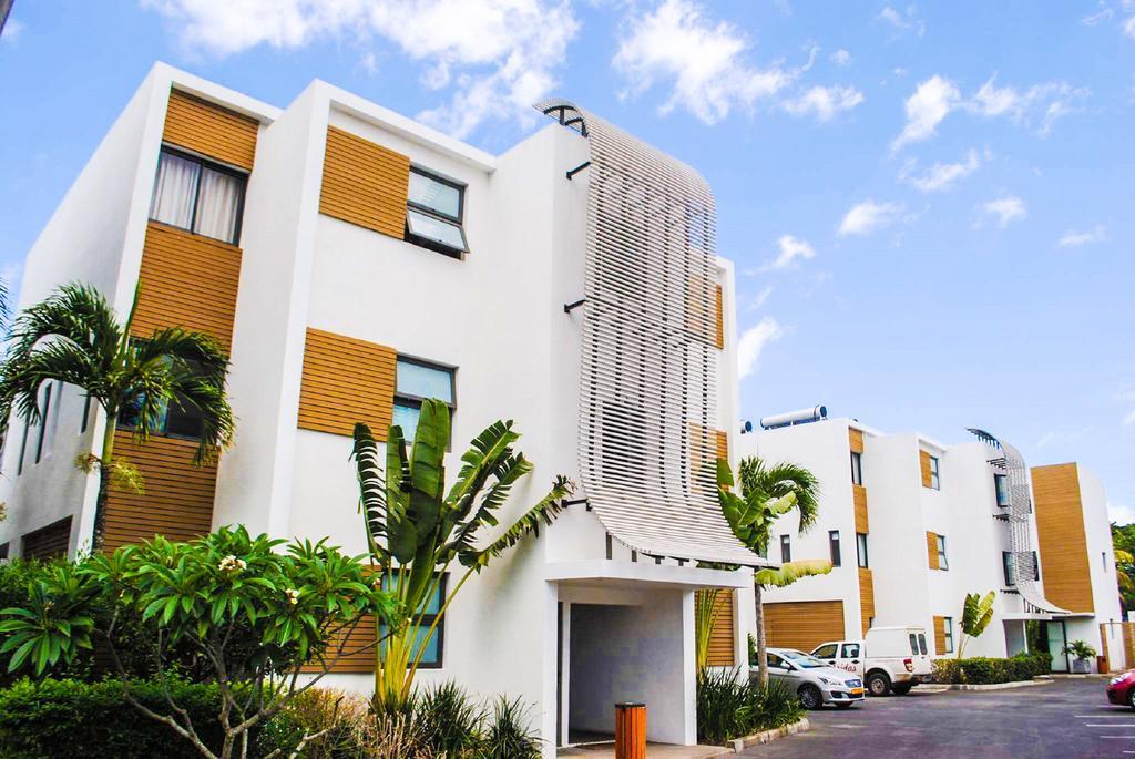 Cap Ouest Luxury Penthouse By Dream Escapes Apartment Flic en Flac Bagian luar foto